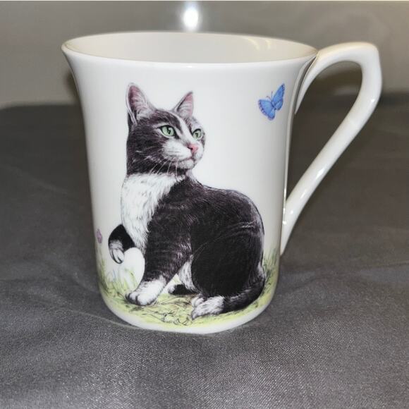 Queens Kitchen Other - Queens Kitchen “Up To Mischief" Black & Ginger Bone China Cat Coffee Cup NWOT